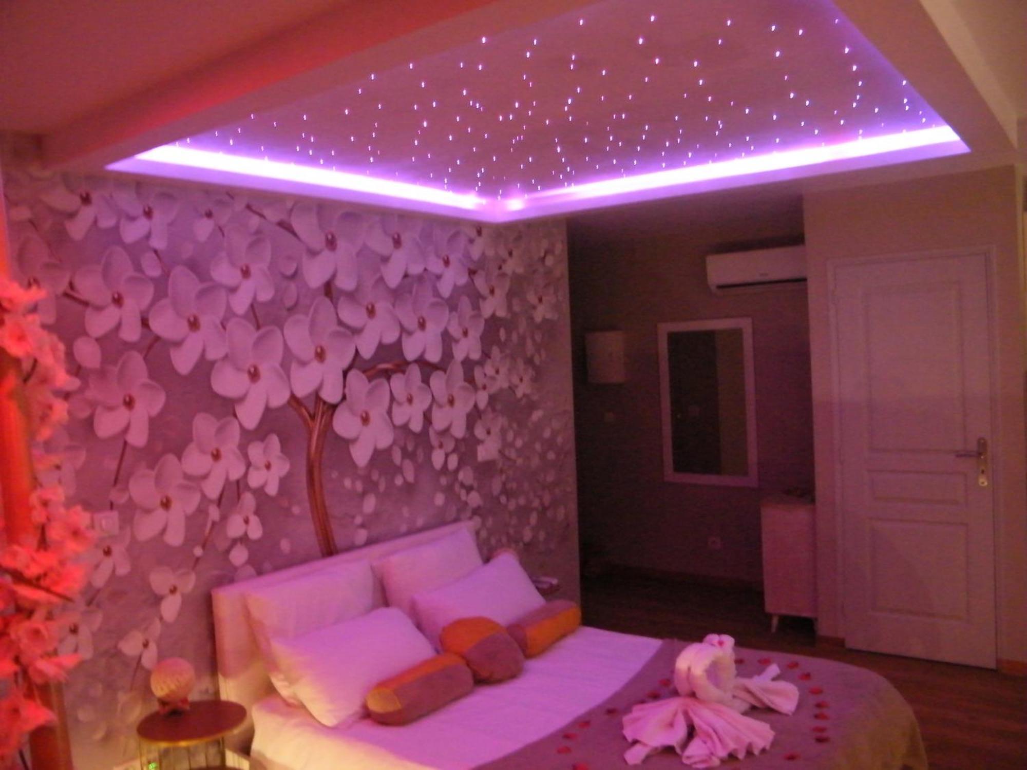 Studio Love Room Spa Baignoire Double La Ciotat Centre Port Экстерьер фото